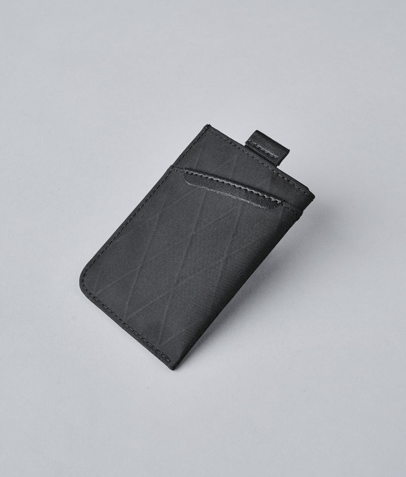 ALPAKA Up Cardholder V2